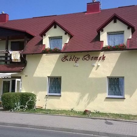 Apartamento Żółty domek Dźwirzyno Exterior foto